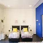 Calaba Spaccanapoli Bed & Breakfast 4*