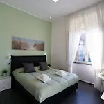 Calaba Spaccanapoli Bed & Breakfast 4*