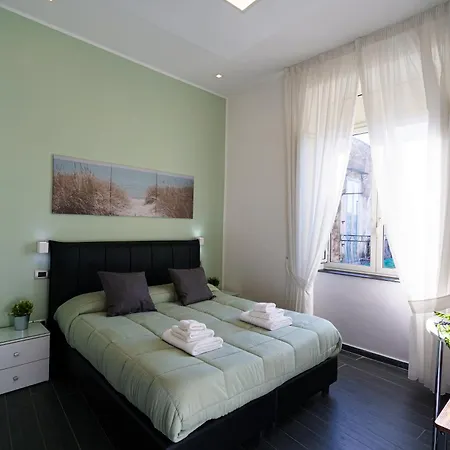 Calaba Spaccanapoli Bed & Breakfast 4*