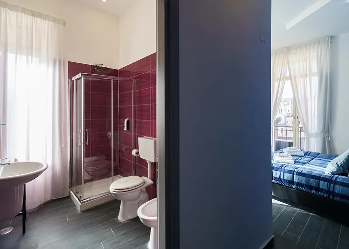 Calaba Spaccanapoli Неаполь